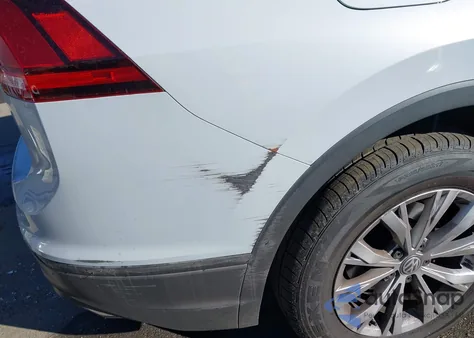 2019 Volkswagen Tiguan 2.0T S z USA, uszkodzony, nr VIN 3VV1B7AX5KM039879